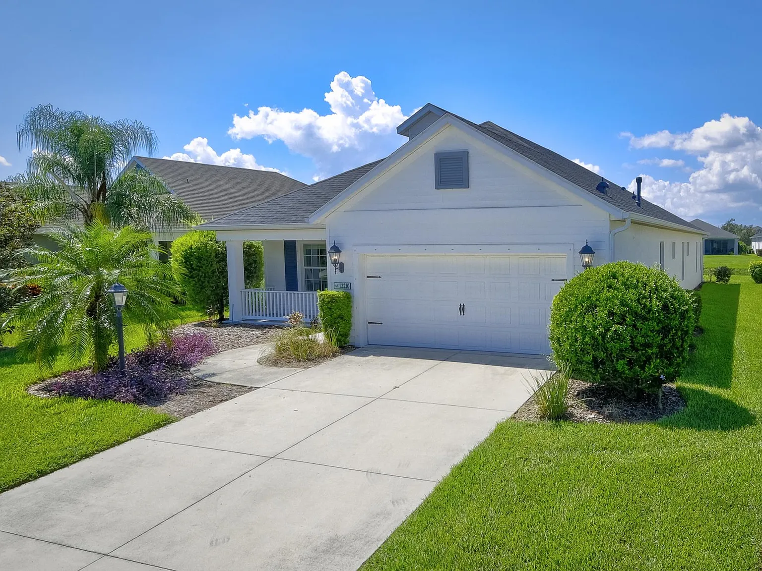 12210 Whisper Lake Dr — Photo 2
