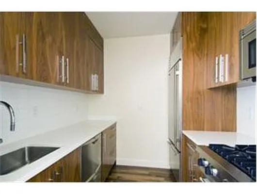 Rented by Douglas Elliman | media 28