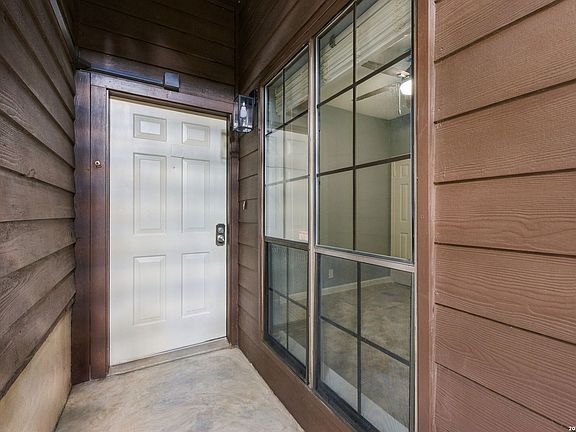2nd image of 8633 DATAPOINT DR #213