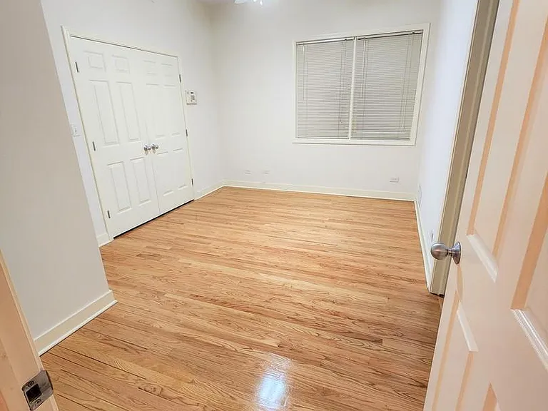 2329 W Harrison St #3 — Photo 9