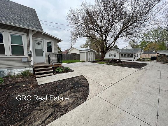 2nd image of 611 N 45th St