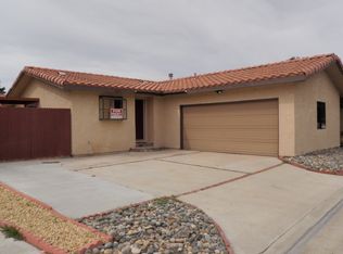 14313 Dover Dr, Mojave, CA
