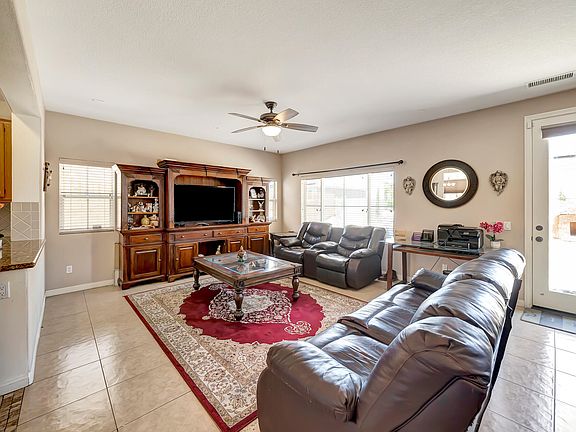 3rd image of 6609 Westmont Ct