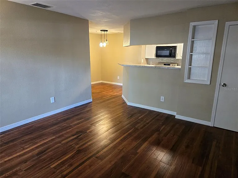 234 Afton Sq #103 — Photo 5