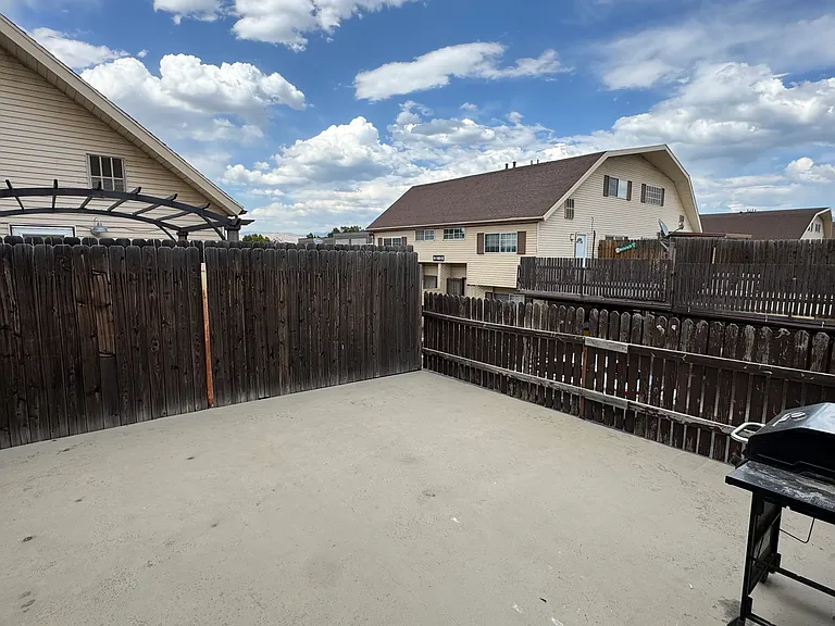 1896 W Homestead Farms Ln — Photo 17