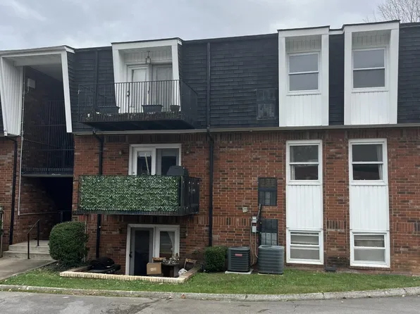 1617 Woodrow Dr APT 510, Knoxville, TN 37918