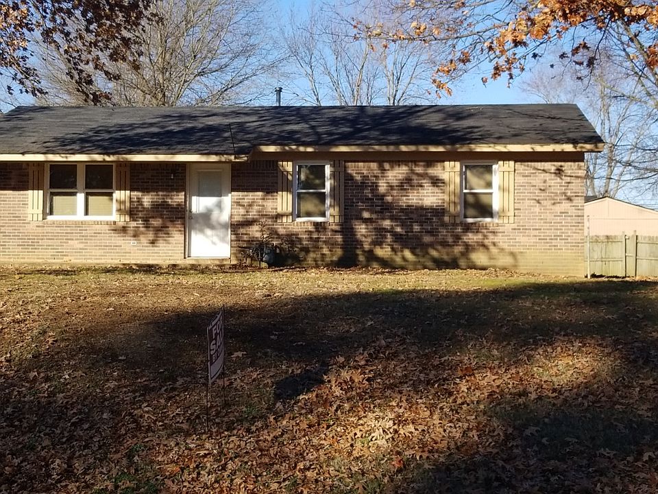 1st image of 82 Honeysuckle Dr
