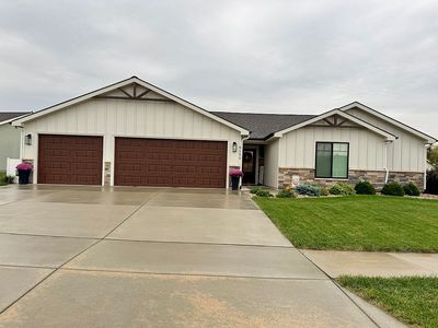 9152 Dave Dr, Manhattan, KS, 66502