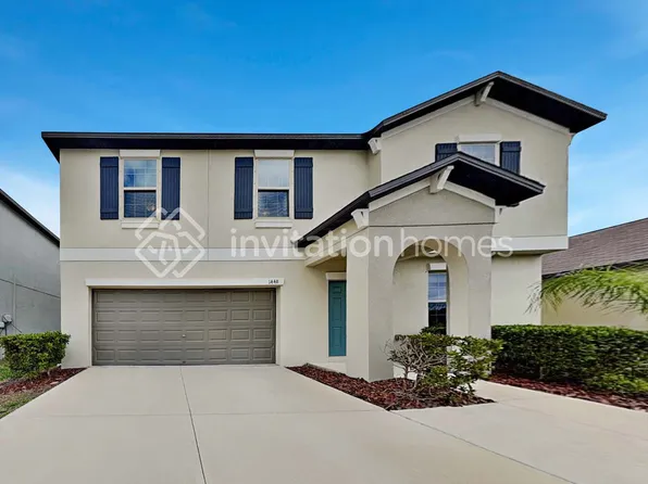 1448 Flower Dust Dr, Ruskin, FL 33570