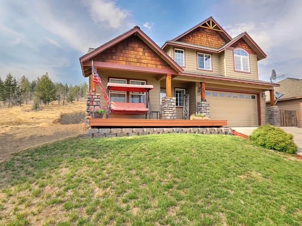 522 SW Cedar Hill St, Madras, OR 97741