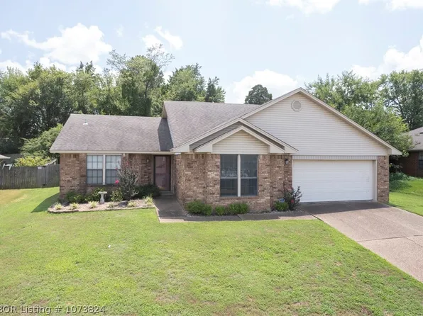 706 Northview Dr, Van Buren, AR 72956