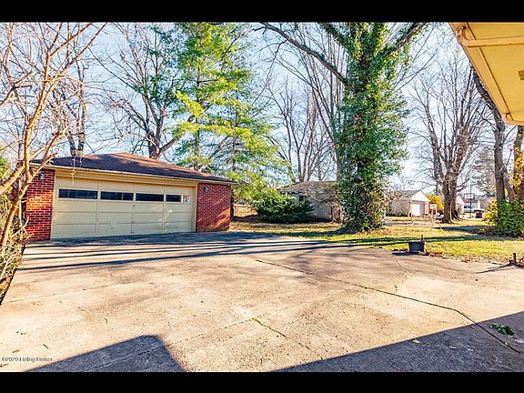 2nd image of 3701 Valdosta Ave
