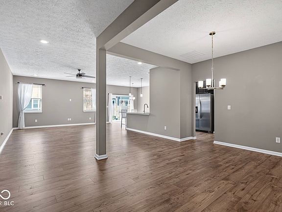 3rd image of 255 Limerick Ln