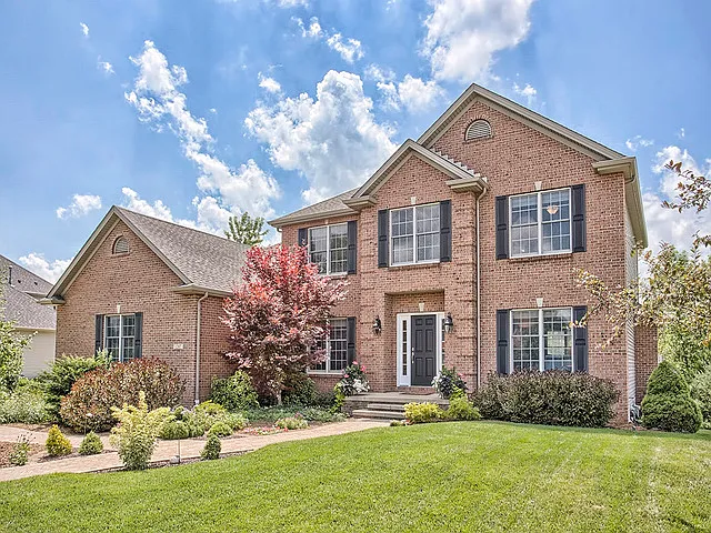 1207 Cozzene Dr photo 1