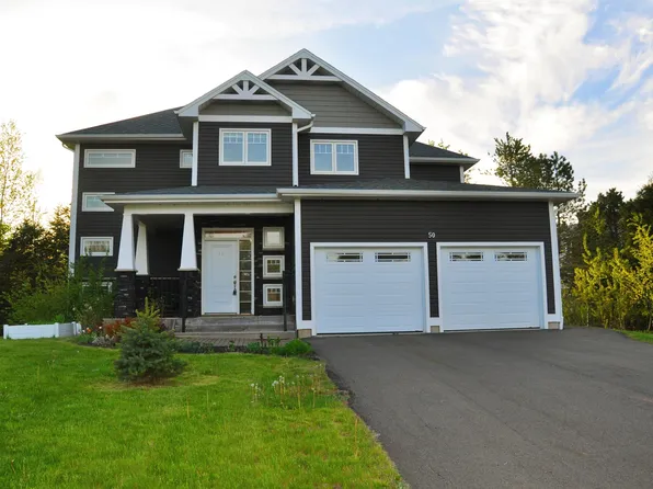 50 England Cir, Charlottetown, PE C1E 1W7
