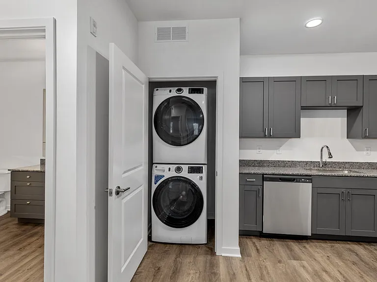 Huron Vista — Photo 15