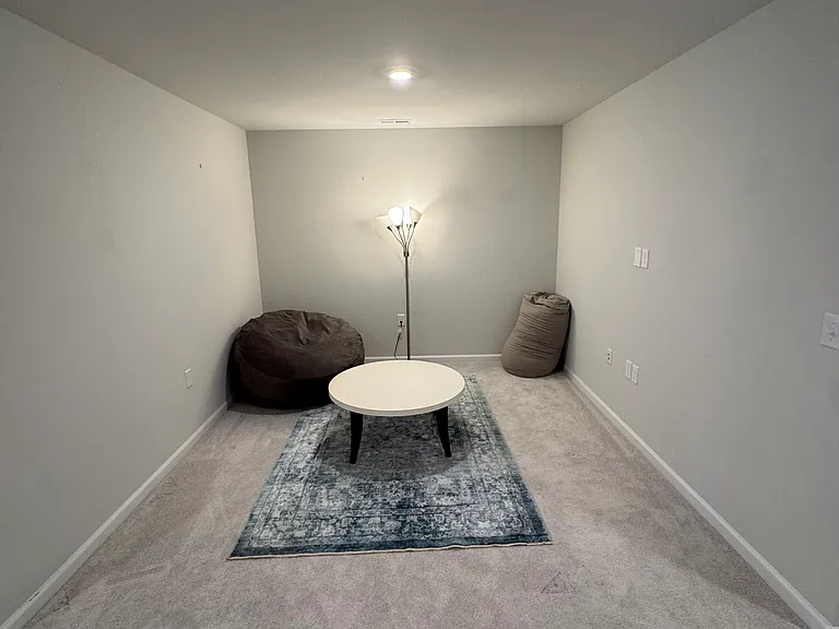 5138 Anamosa St — Photo 10