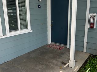 6016 Bixby Village Dr APT 49, Long Beach, CA 90803