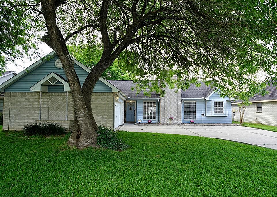 1st image of 514 Country Ln