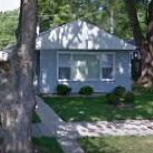 16832 Shea Ave photo 1