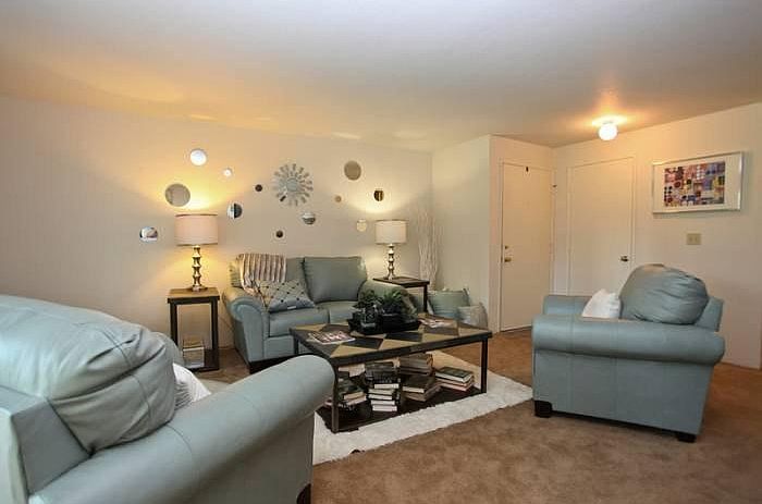 1st image of 812 12th Ave SE APT T9
