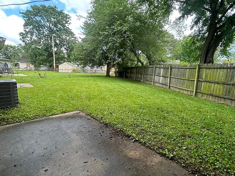 4536 Walter Ave — Photo 12