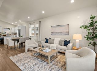 212 Willow Way, Talent, OR 97540