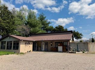 14671 Frontage Rd, Dexter, MO 63841