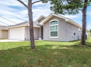 621 Dolphin Dr, Panama City Beach, FL 32413