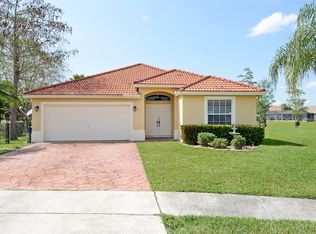 133 Nottingham Rd, Royal Palm Beach, FL 33411