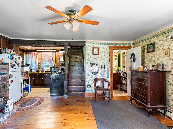 9th image of this home