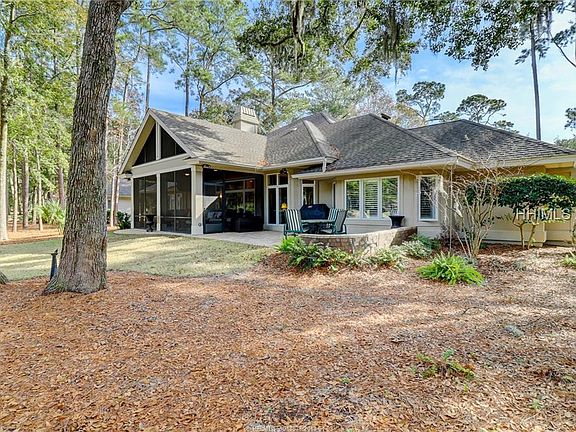 3rd image of 88 Wedgefield Dr