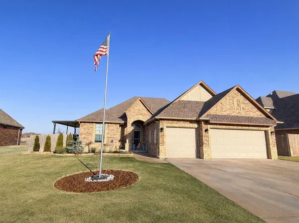 11912 Wickford Pl, Yukon, OK 73099