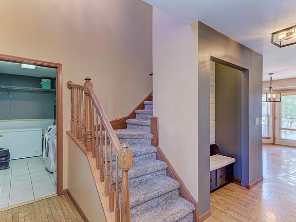 5th image of 2304 Ashwood Dr