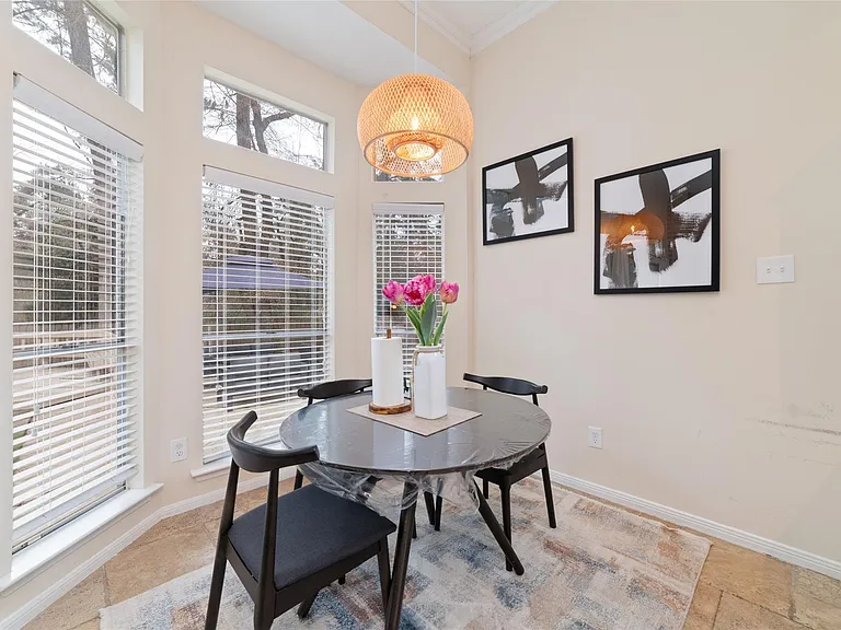 36 N Rain Forest Ct — Photo 13