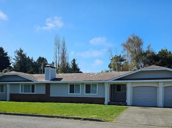 107 Esta Ave, Crescent City, CA 95531