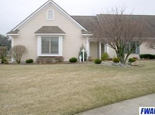 2622 Covington Pointe Trl, Fort Wayne, IN 46804