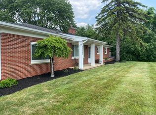 43560 Cherry Hill Rd, Canton, MI 48187