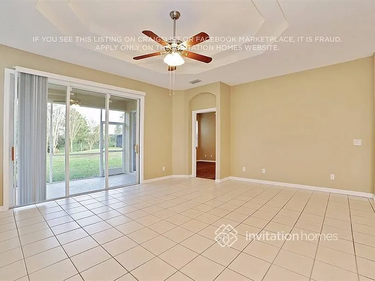 5015 Lakehurst Ct — Photo 10