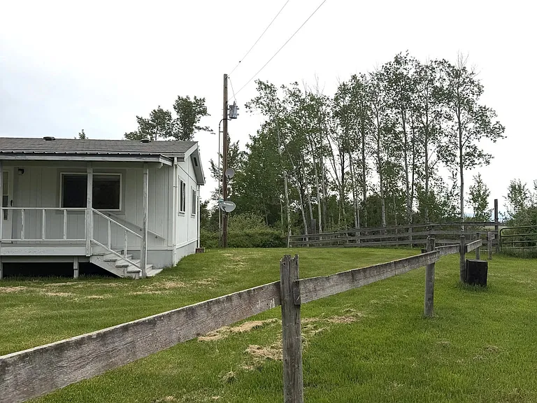 675 Auction Rd — Photo 4