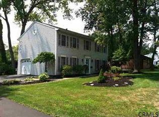 2 Hungerford Rd, Albany, NY 12203