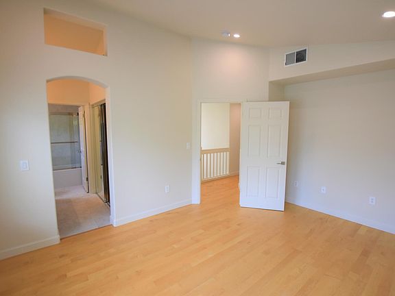 2nd image of 312 Bryant Ct