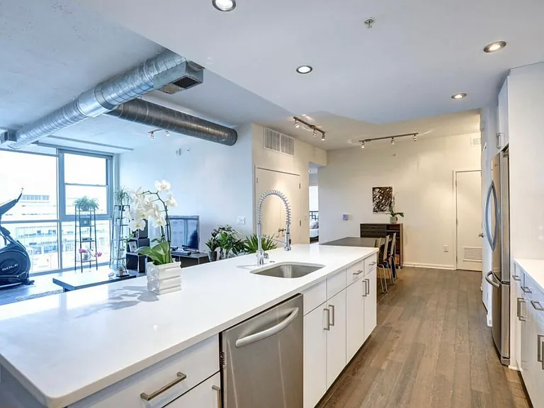 3409 Wilson Blvd #608 — Photo 8