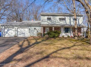 1068 Fairview Dr, Toms River, NJ