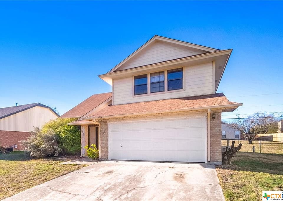 1st image of 3203 Spotted Horse Dr