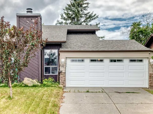 91 N Castleridge Cres NE, Calgary, AB T3J 1N6