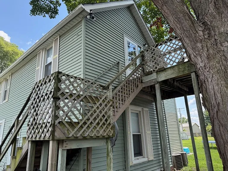 107 W Prairie St — Photo 18