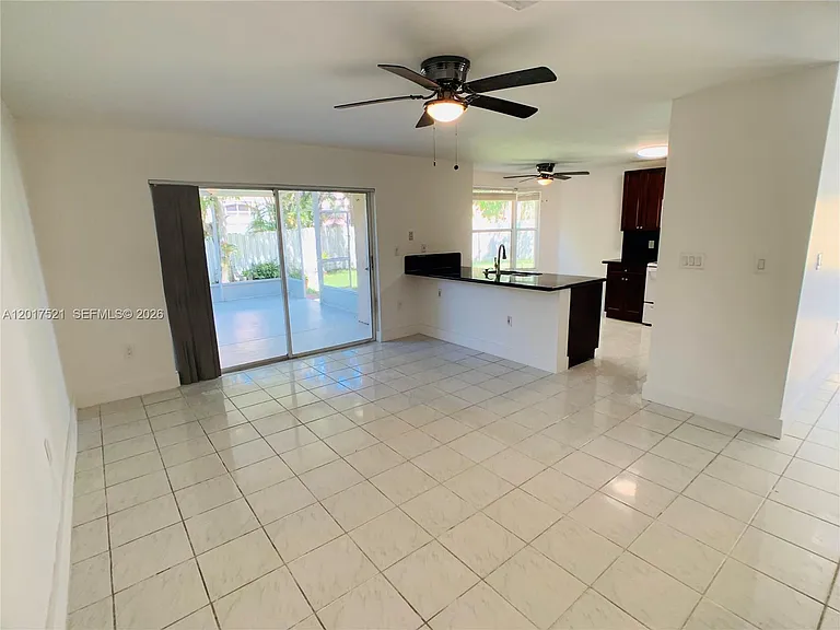 18801 NW 12th St — Photo 40