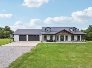 18305 S 250th Rd, Okmulgee, OK 74447