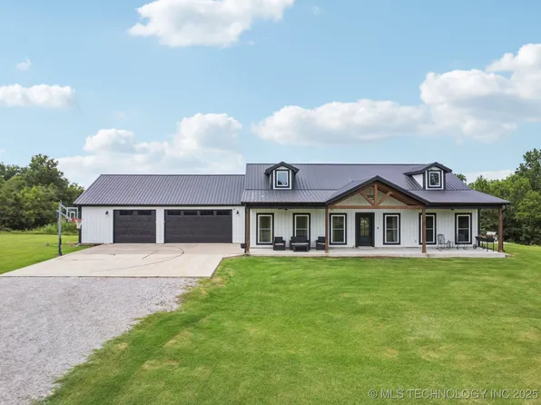 18305 S 250th Rd, Okmulgee, OK 74447